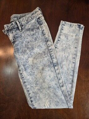 Acid-Wash Light Blue Mossimo Womens Skinny Jeans